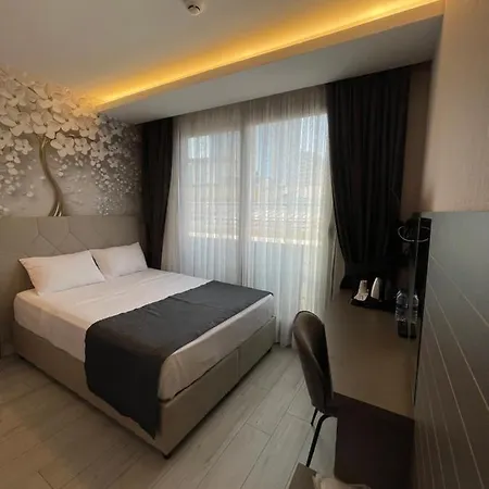 Mithras * 伊兹密尔